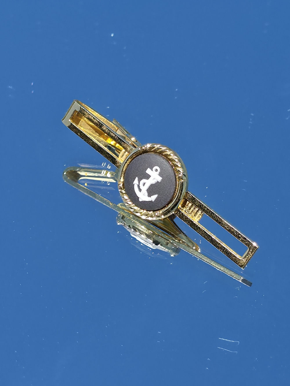 Vintage Wedgwood England Gold Plated Black Jasperware Anchor Nautical Tie Clip